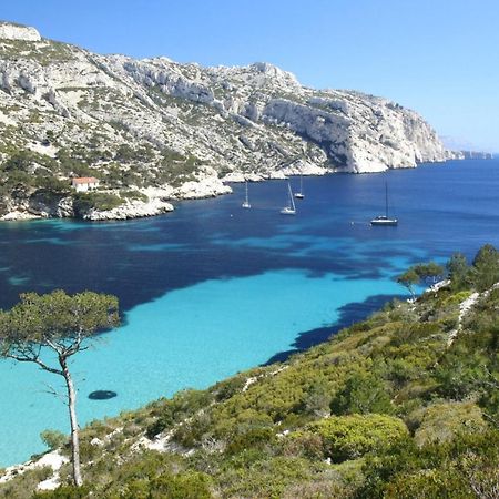 Villa T3 A 10' De Cassis - Piscine Privee Et Cuisine D'Ete Exterieure Carnoux-en-Provence Luaran gambar