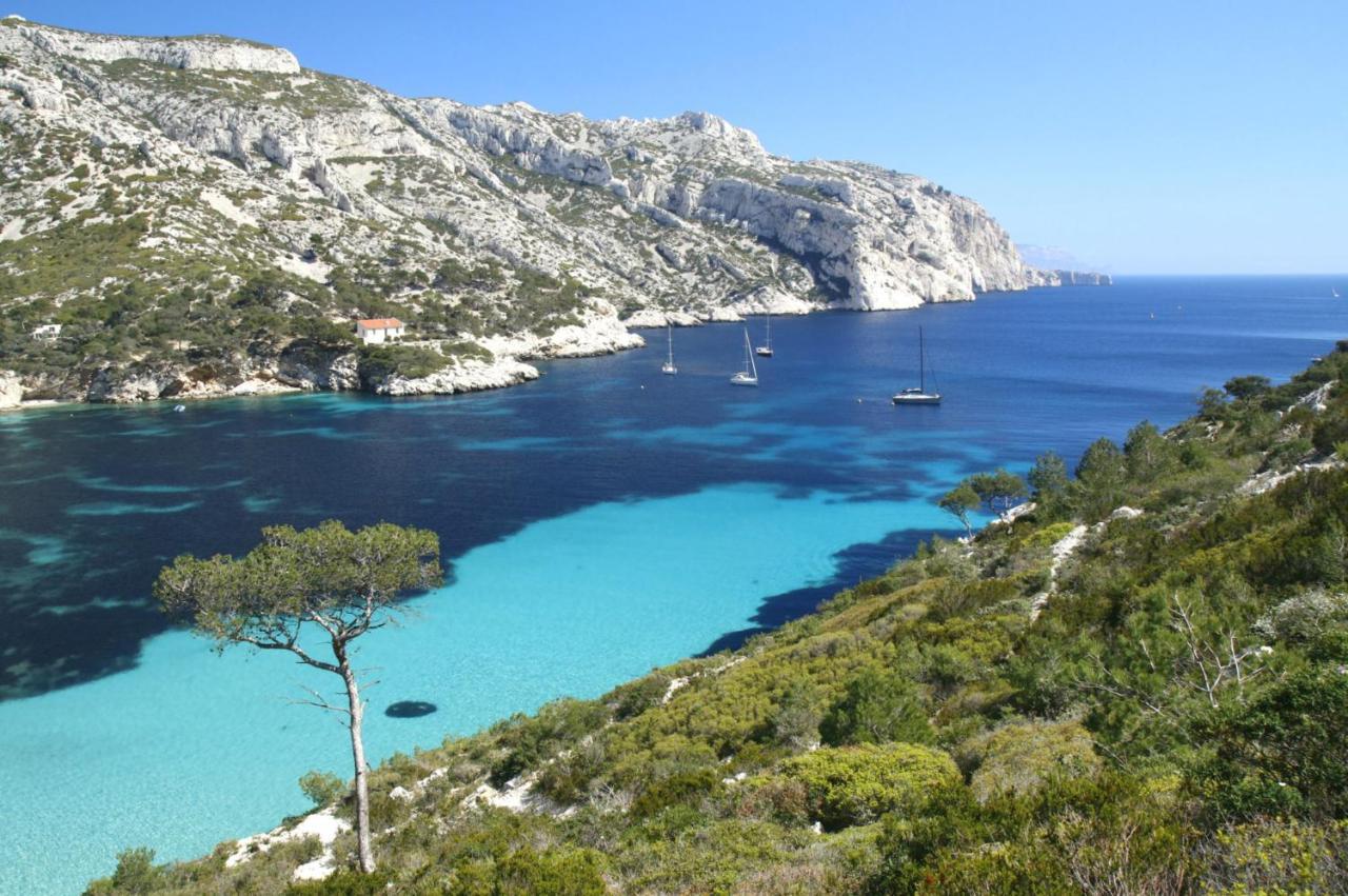 Villa T3 A 10' De Cassis - Piscine Privee Et Cuisine D'Ete Exterieure Carnoux-en-Provence Luaran gambar